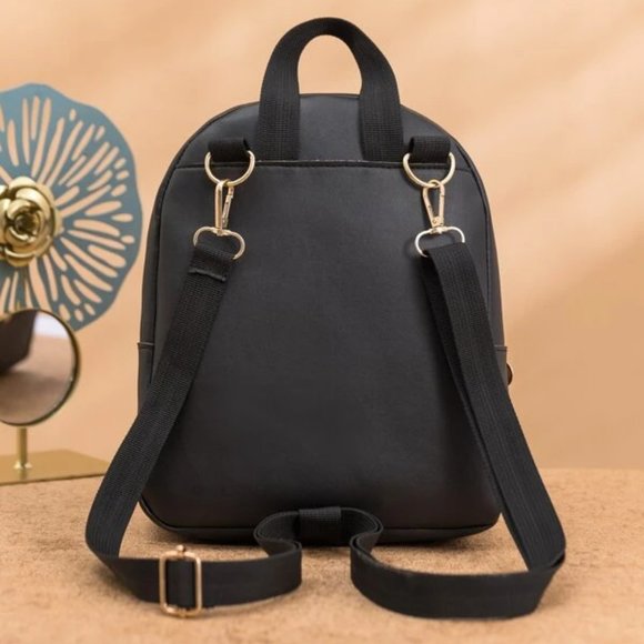 New mini quilted backpack with Rose hardware - Picture 2 of 3